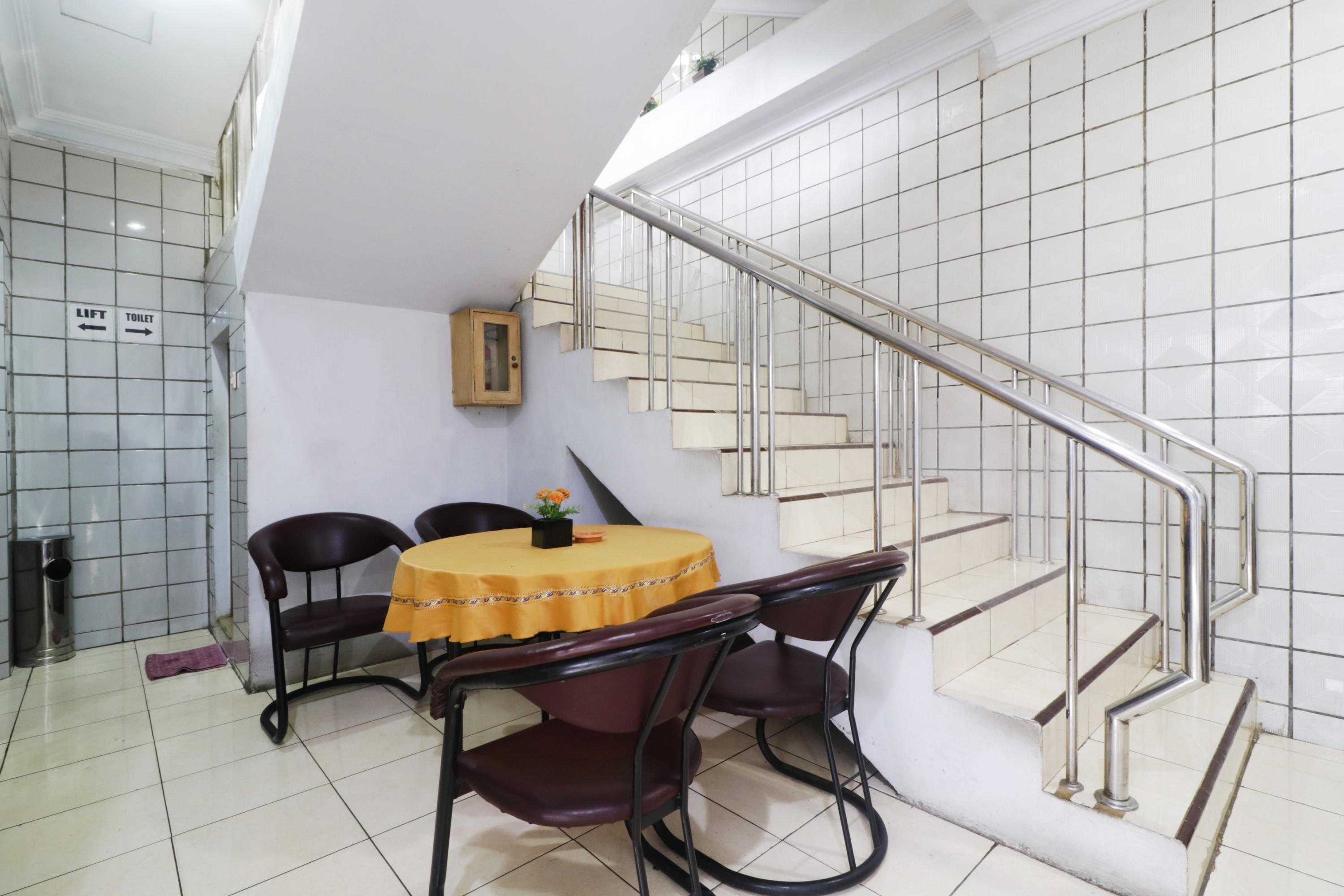 ג'קרטה Hotel Gani מראה חיצוני תמונה